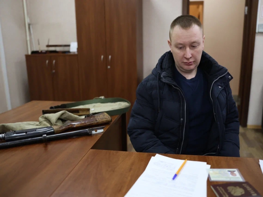 Житель Забайкалья решил передать ружье на СВО после того, как его друга ранил вражеский дрон